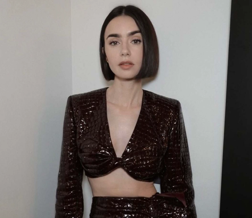 lily collins before the surgery