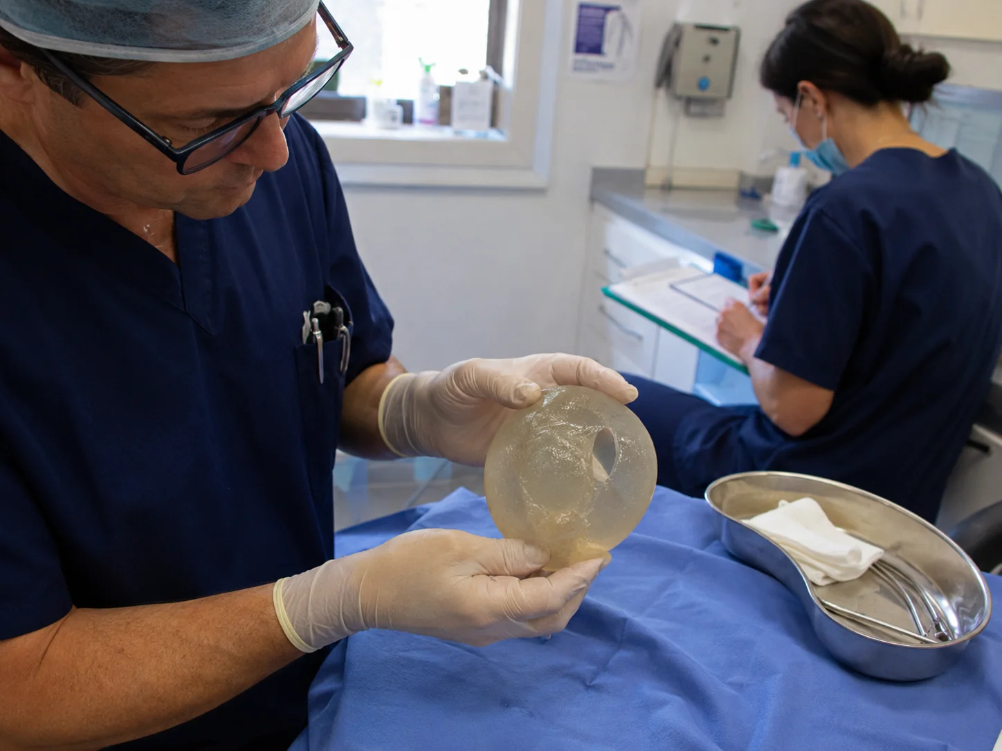 ruptured breast implant