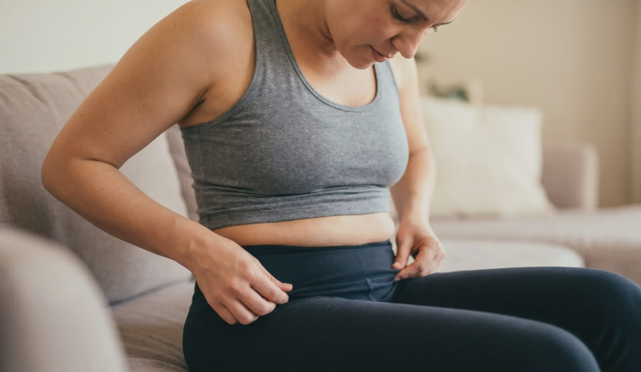 tummy tuck subject focus