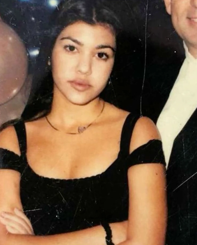 kourtney kardashian nel 2000
