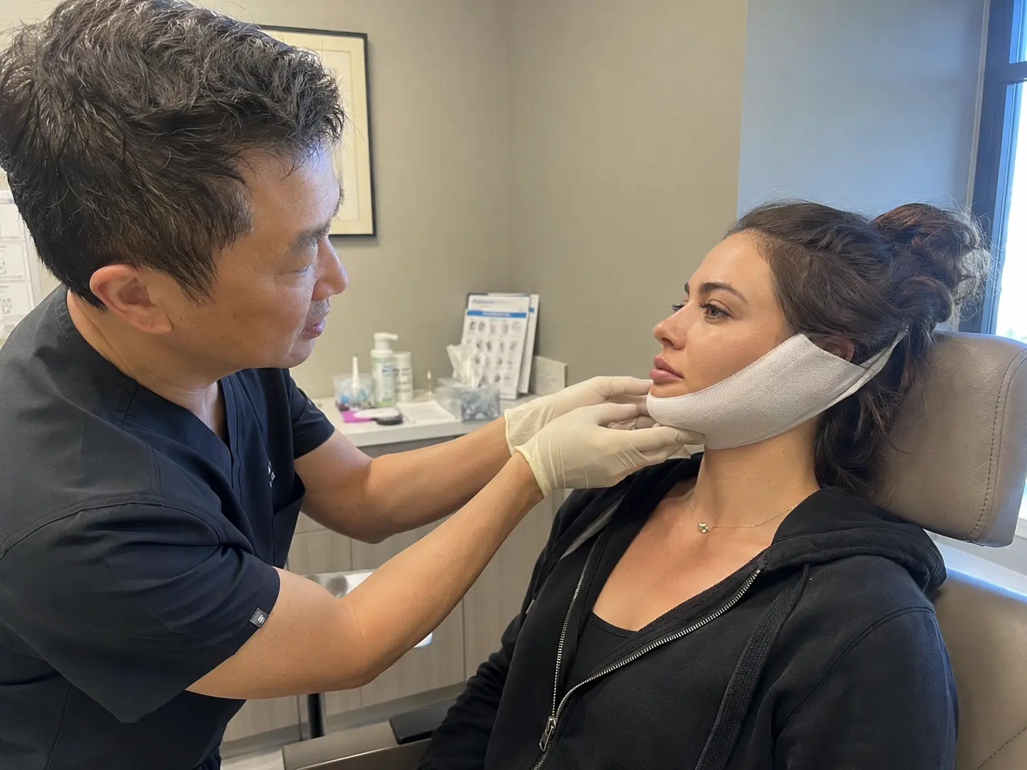 chin implant recovery