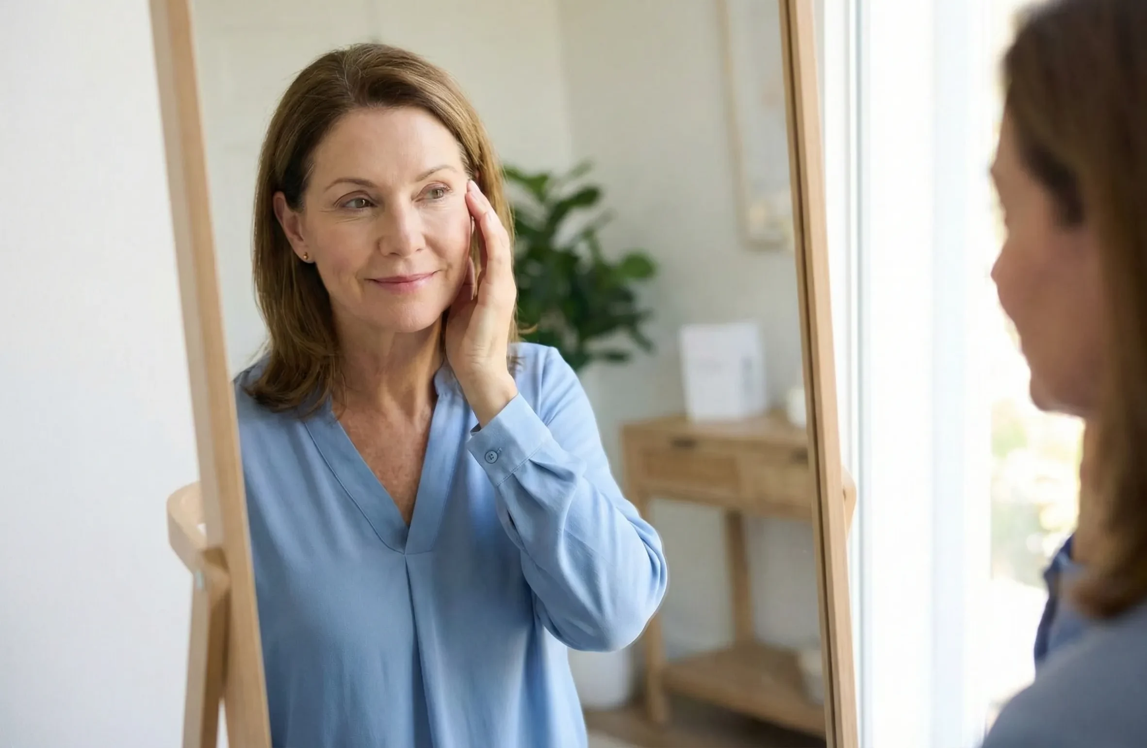 patient viewing temporal lift results mirror