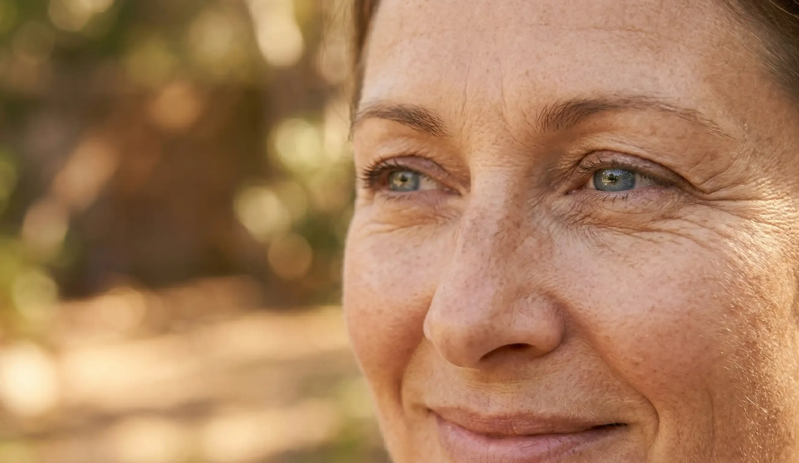 natural eyelid crows feet focus