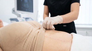 What Are the Procedures of a Total Body Lift After Weight Loss?